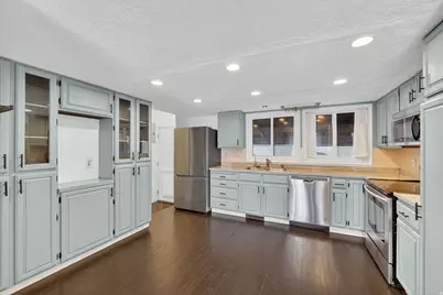 310 W 4675 S, Washington Terrace, UT 84405 - Photo 9
