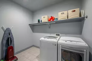 262 N Santa Fe Dr, Mapleton, UT 84664 - Photo 17