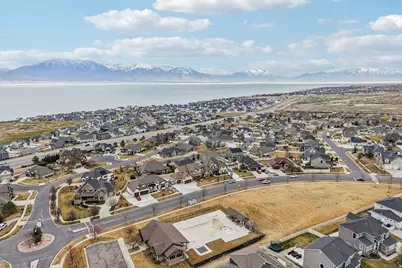 304 W Stillwater Dr S, Saratoga Springs, UT 84045 - Photo 45