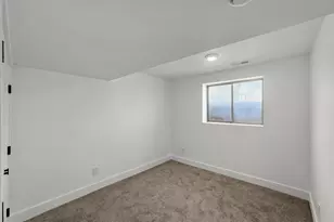 691 N 1250 W, Clearfield, UT 84015 - Photo 29