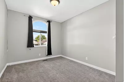 2627 N 1220 W, Clinton, UT 84015 - Photo 15