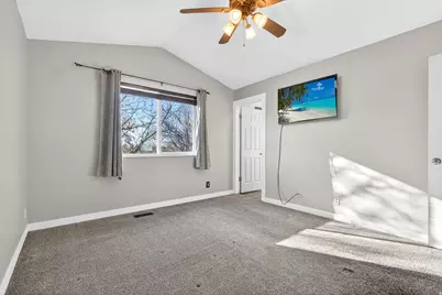 2627 N 1220 W, Clinton, UT 84015 - Photo 11