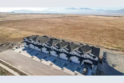 1259 N 680 W #105, Tooele, UT 84074 - Photo 35