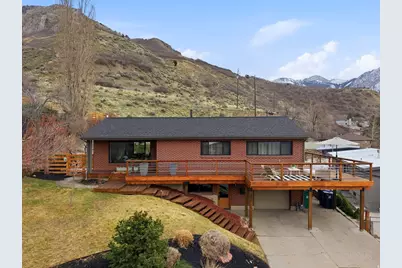 3061 S Plateau Dr, Salt Lake City, UT 84109 - Photo 1