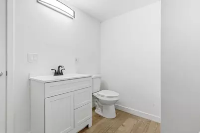 1976 W 850 N, Layton, UT 84041 - Photo 29