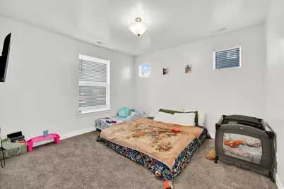 101 W Terra Vista Dr, Saratoga Springs, UT 84045 - Photo 9