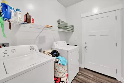 101 W Terra Vista Dr, Saratoga Springs, UT 84045 - Photo 15