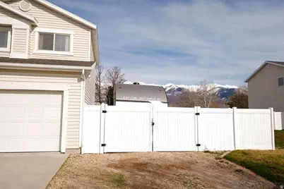 80 E 850 S, Layton, UT 84041 - Photo 33