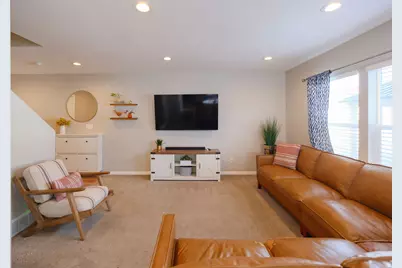 80 E 850 S, Layton, UT 84041 - Photo 11