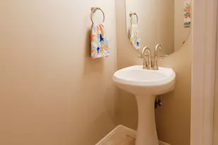 80 E 850 S, Layton, UT 84041 - Photo 23