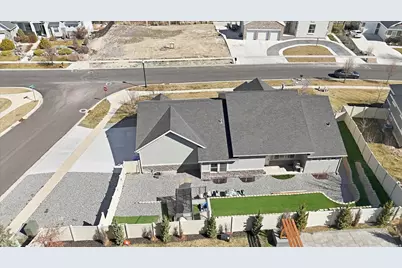 3761 S Spinnaker Bay Dr, Saratoga Springs, UT 84045 - Photo 59