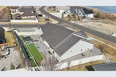 3761 S Spinnaker Bay Dr, Saratoga Springs, UT 84045 - Photo 57