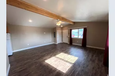 209 E 100 S, Bicknell, UT 84715 - Photo 3