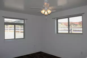 209 E 100 S, Bicknell, UT 84715 - Photo 11