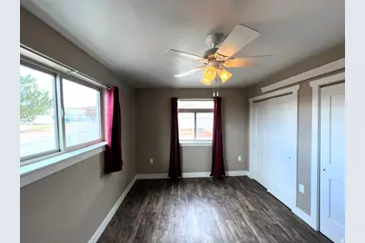 209 E 100 S, Bicknell, UT 84715 - Photo 15