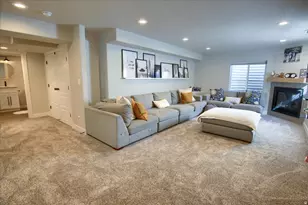 263 S Sunburst Dr W, Layton, UT 84041 - Photo 17