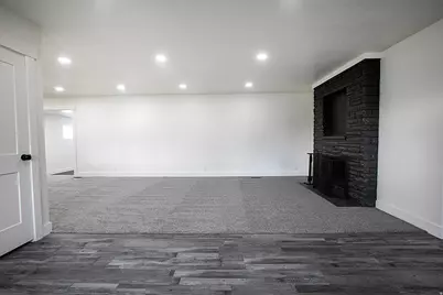 36 W Marquette Dr, Midvale, UT 84047 - Photo 3