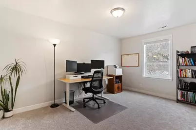2569 N 2900 E, Layton, UT 84040 - Photo 19