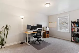 2569 N 2900 E, Layton, UT 84040 - Photo 19