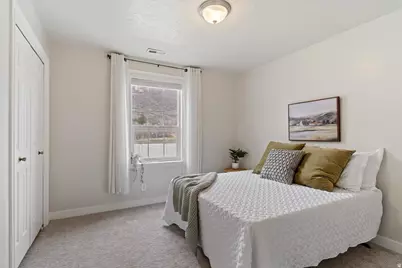 2569 N 2900 E, Layton, UT 84040 - Photo 15
