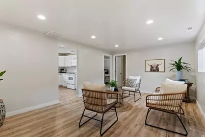 2569 N 2900 E, Layton, UT 84040 - Photo 23