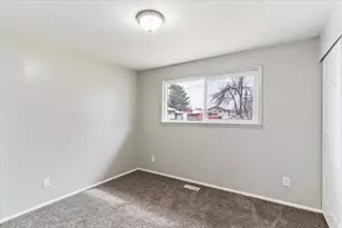 1533 W 1740 N, Clearfield, UT 84015 - Photo 17