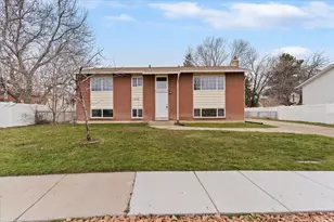 1533 W 1740 N, Clearfield, UT 84015 - Photo 1