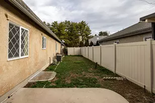 472 W Cobblestone Dr, Providence, UT 84332 - Photo 5