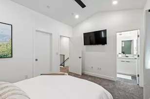 765 N 400 W, Salt Lake City, UT 84103 - Photo 11