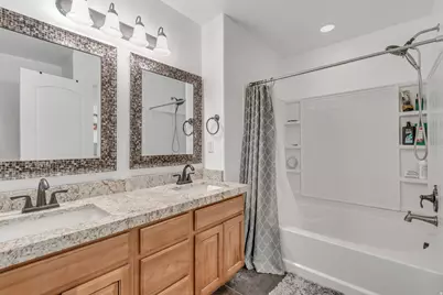 10619 S Oquirrh Lake Rd W, South Jordan, UT 84009 - Photo 13