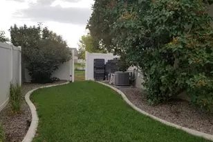 13293 S 2480 W, Riverton, UT 84065 - Photo 35