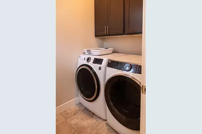 906 S Crescent Way, Mapleton, UT 84664 - Photo 19