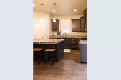 906 S Crescent Way, Mapleton, UT 84664 - Photo 9