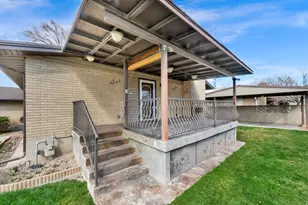 4535 S Driftwood Dr W, Taylorsville, UT 84123 - Photo 5