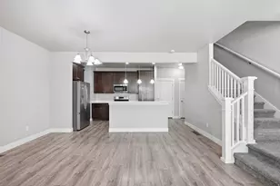 1041 W Painted Horse Ln, Bluffdale, UT 84065 - Photo 5