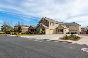 325 W River Willow Ln Ln, Washington, UT 84780 - Photo 3