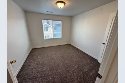 107 E Ashgrove Ln, Saratoga Springs, UT 84045 - Photo 9