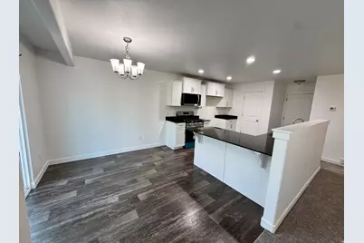 107 E Ashgrove Ln, Saratoga Springs, UT 84045 - Photo 5
