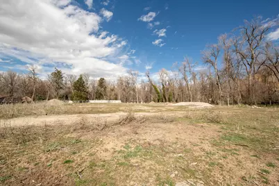 2323 E Walker Ln, Holladay, UT 84117 - Photo 13