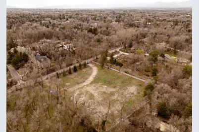 2323 E Walker Ln, Holladay, UT 84117 - Photo 9