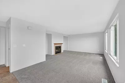 9976 S Tamara St E, Sandy, UT 84094 - Photo 9