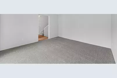 9976 S Tamara St E, Sandy, UT 84094 - Photo 11