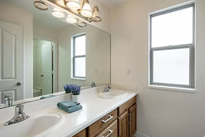 1420 W Jordan Hills Dr S, South Jordan, UT 84095 - Photo 15