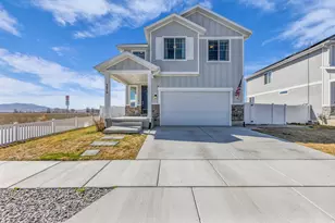 3056 S 2725 W, Syracuse, UT 84075 - Photo 1