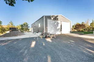 9298 N Deerfield Cir, Eagle Mountain, UT 84005 - Photo 31