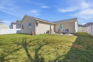 207 S Sunstone Cir W, Logan, UT 84321 - Photo 27