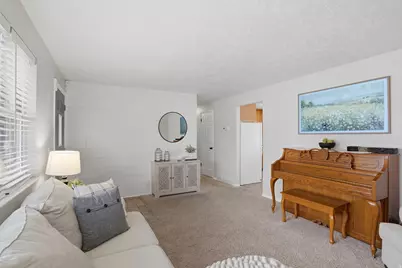 2023 W Friar Way, West Jordan, UT 84084 - Photo 5