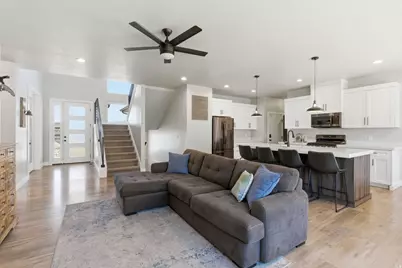 2313 E Patriot Dr, Eagle Mountain, UT 84005 - Photo 21