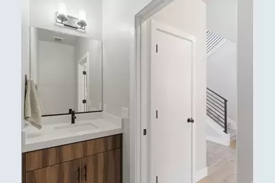 2313 E Patriot Dr, Eagle Mountain, UT 84005 - Photo 33