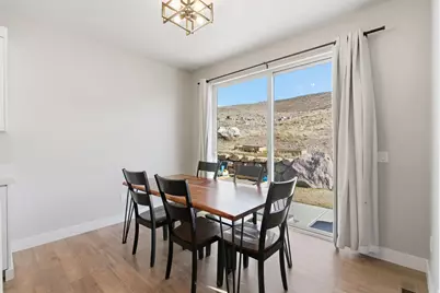 2313 E Patriot Dr, Eagle Mountain, UT 84005 - Photo 29